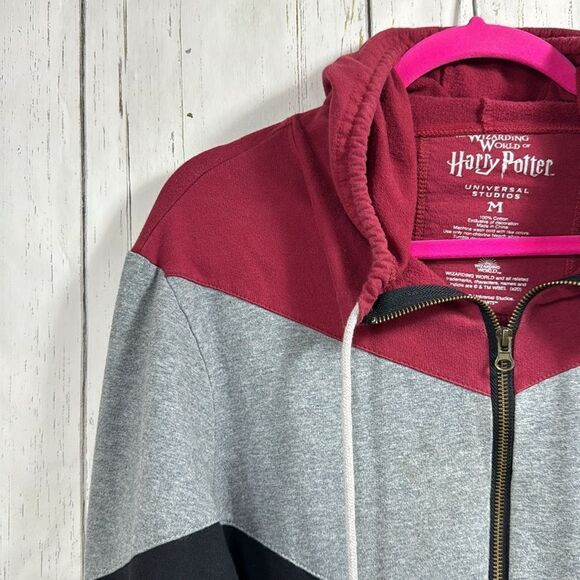 Wizarding World Of Harry Potter Hogwarts Crest Hooded Fleece Zip Sweatshirt - Picture 3 of 14